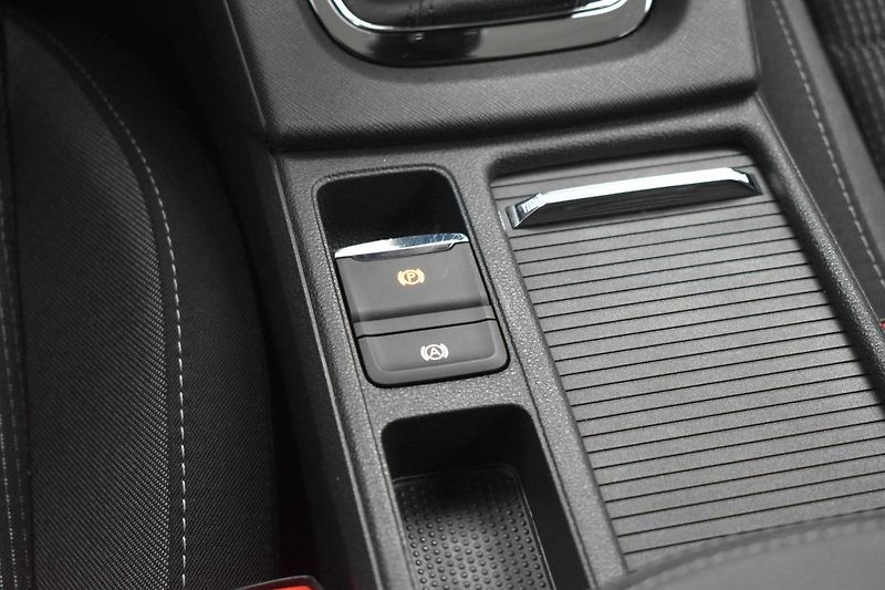 Škoda Octavia 2.0 TDI 110kW AMBITION+*ČR 1.M - fotka 19 z 37