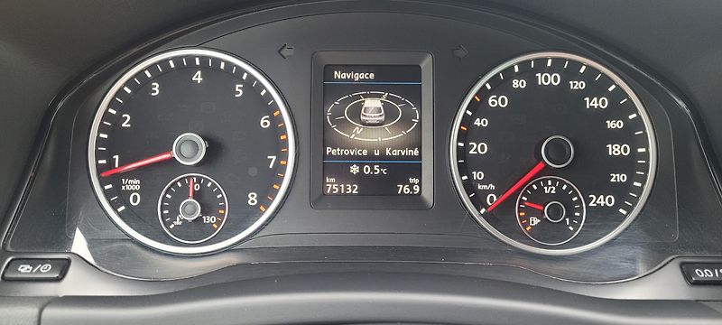 Volkswagen Tiguan (2016) 1,4TSi110kW DSG R-Line BiXenon - fotka 26 z 39
