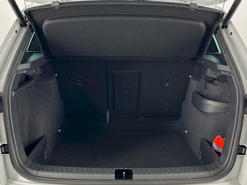 Škoda Karoq (2025) DSG 1.5TSI 110kW SportLine - fotka 32 z 36