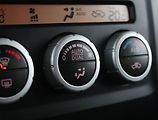 Nissan Navara (2011) 2.5 D, 4X4, Tempomat - náhled 17