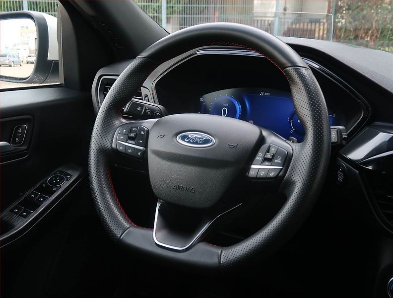 Ford Kuga (2023) ST-Line 2.0 EcoBlue - fotka 18 z 24