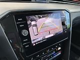 Volkswagen Passat Variant 2.0 TDI DSG R-Line 4Motion - náhled 18