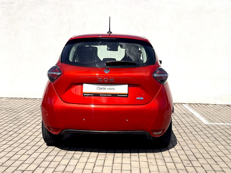 Renault ZOE (2020) 80KW ZEN 52kWh - fotka 7 z 22