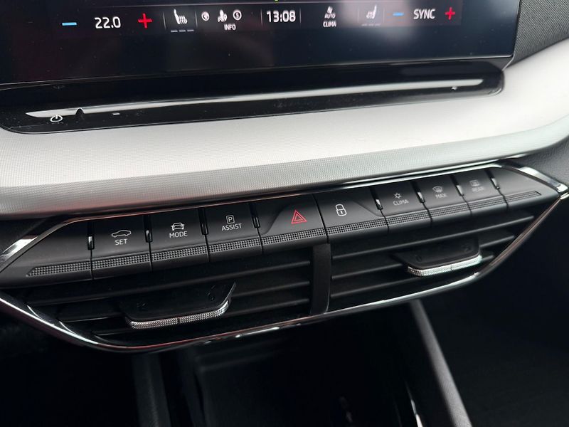 Škoda Octavia Style Plus 2.0 TSI 140kw 4x4 D - fotka 18 z 25