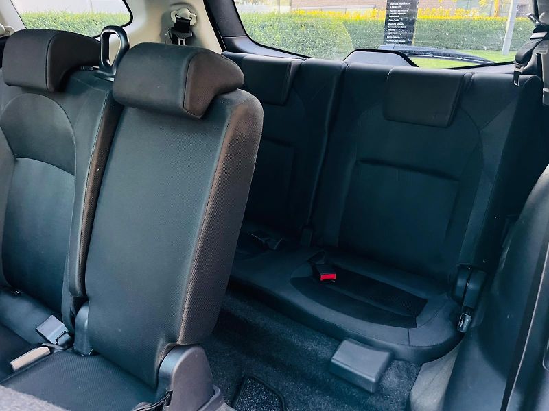 Nissan Qashqai 2.0i KAMERA TAŽNÉ SERVISKA 7M - fotka 32 z 45