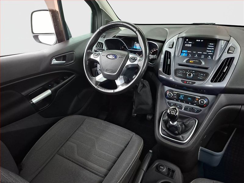 Ford Tourneo Connect (2018) Titanium 1.5 TDCi, 5Míst - fotka 7 z 20