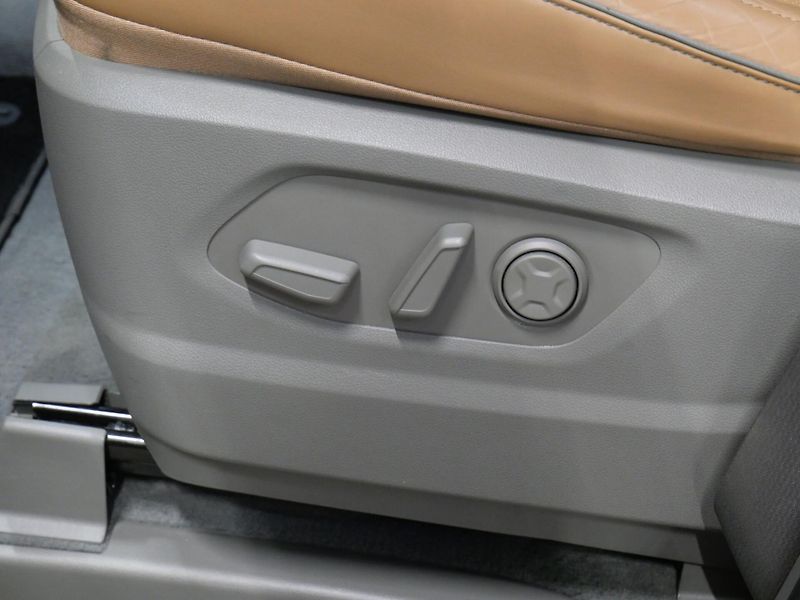 Hyundai Staria - fotka 24 z 29