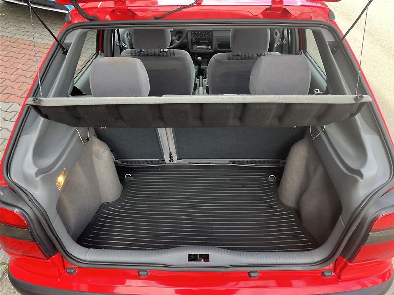 Škoda Felicia 1,3 MPi - fotka 17 z 20