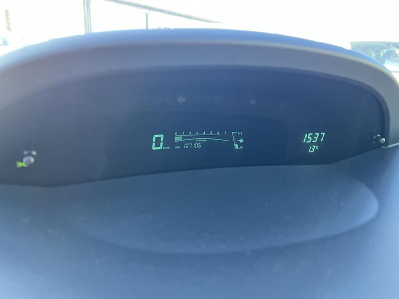 Toyota Yaris 1.0i 51KW KLIMA PŮVOD ČR  - fotka 14 z 38