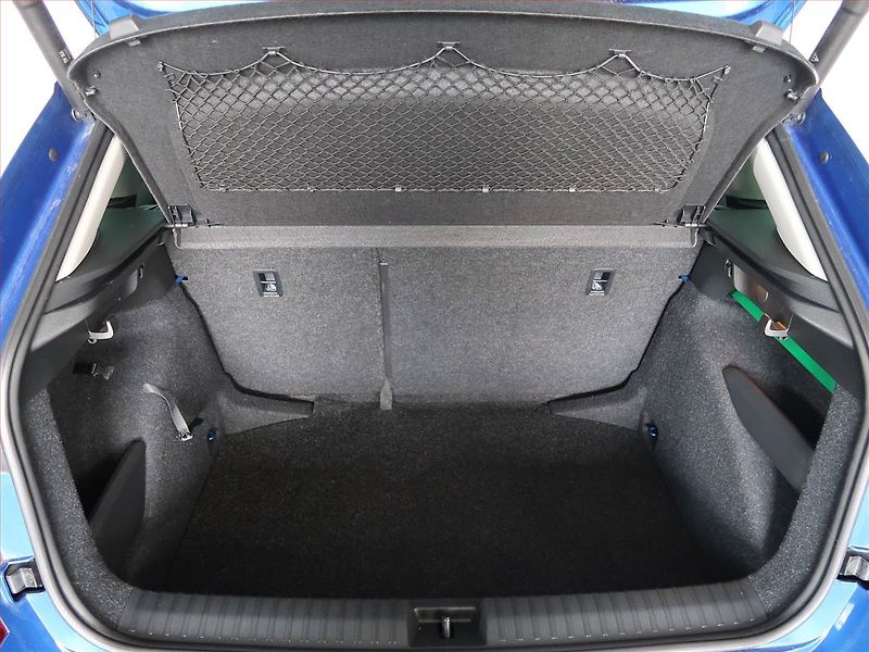 Škoda Kamiq (2023) Style 1.0 TSI - fotka 14 z 16