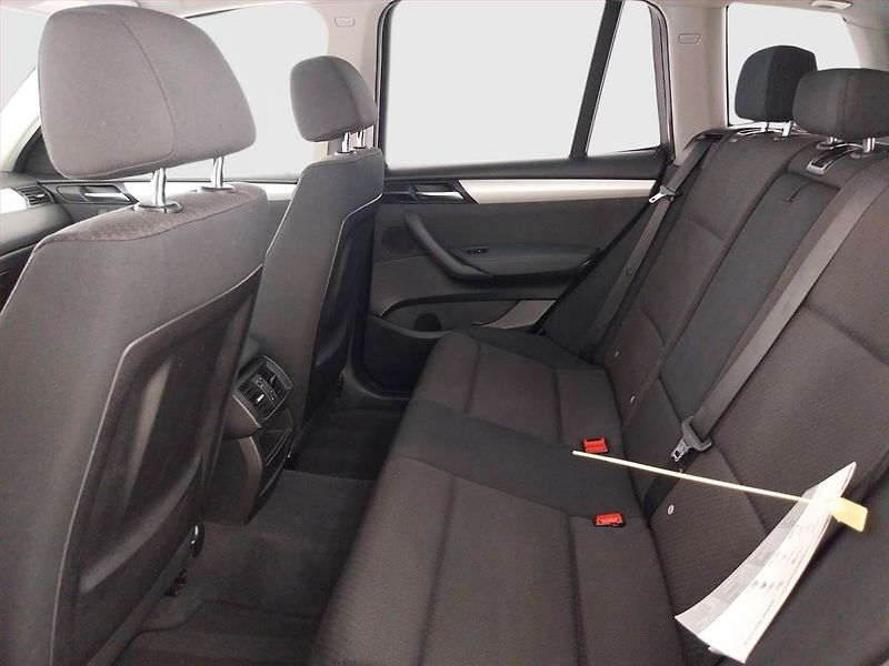 BMW X3 (2011) xDrive20d, 4X4, Automat - fotka 10 z 19