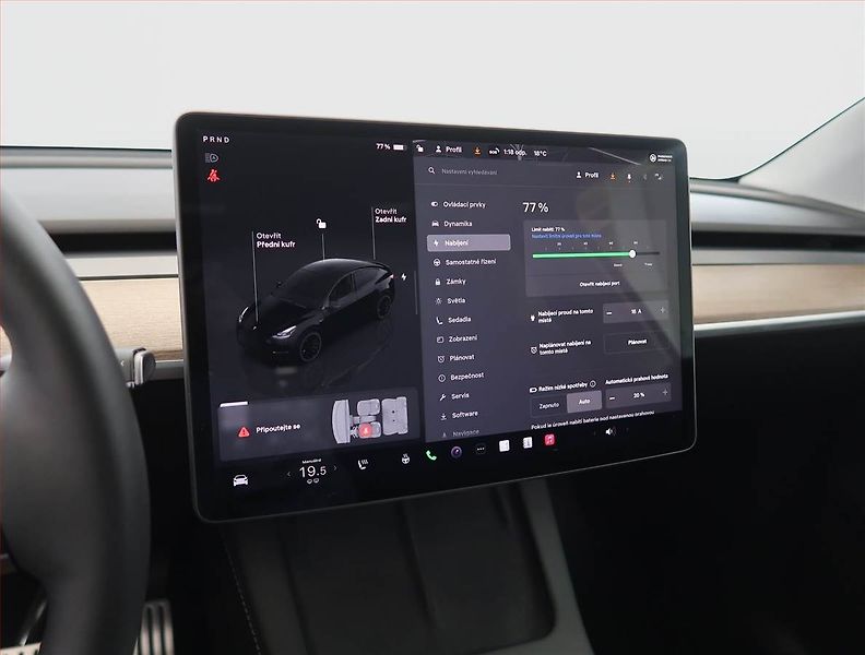 Tesla Model Y (2023) Performance 79kWh, SoH 93% - fotka 21 z 33