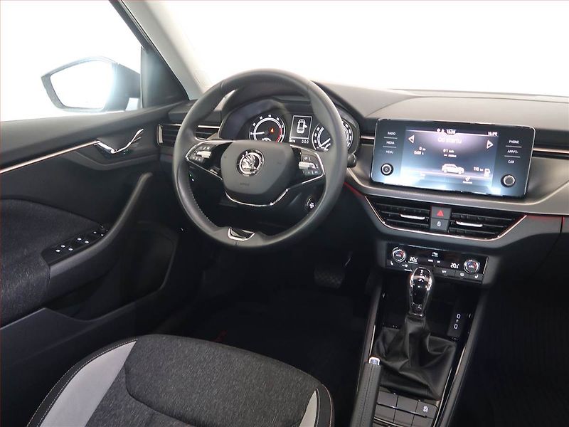 Škoda Kamiq (2022) Style 1.0 TSI - fotka 7 z 16
