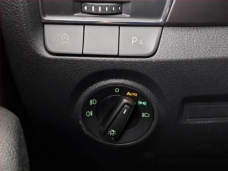 Škoda Fabia (2020) Style Plus 1.0 TSI, Tempomat - fotka 18 z 18