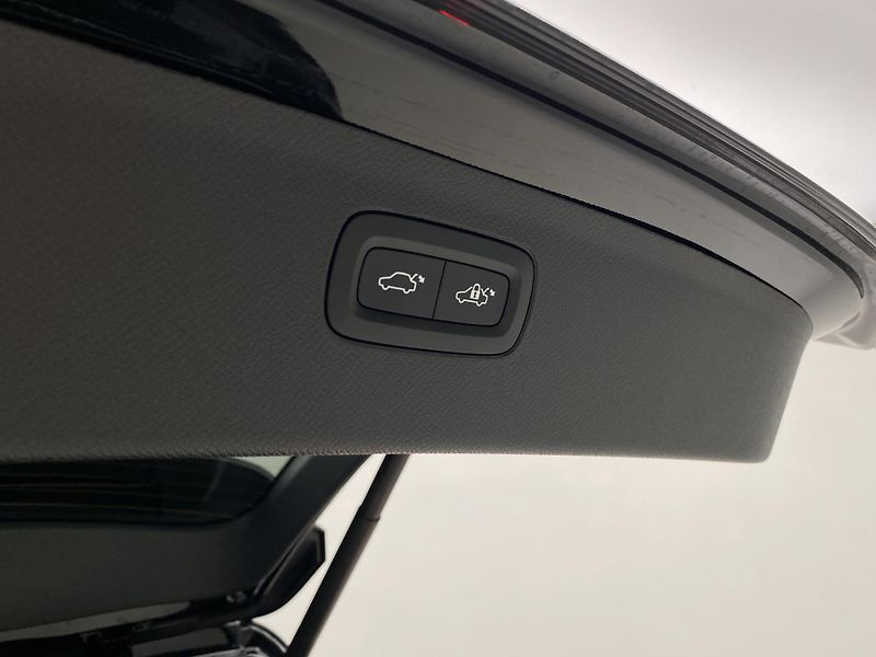 Volvo XC90 (2026) B5 AWD AUT DARK PLUS 7míst - fotka 22 z 70