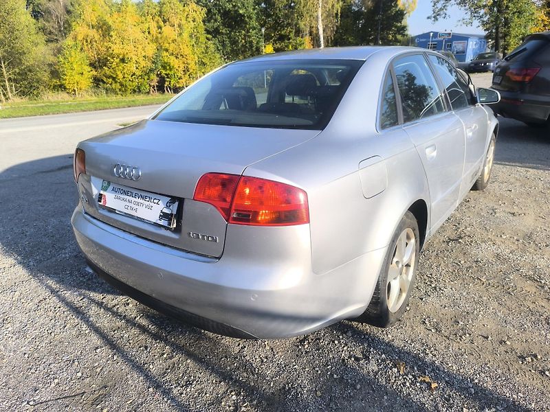 Audi A4 1,9TDI BEZ DPF,KRÁSNÁ,SERVISKA - fotka 4 z 29