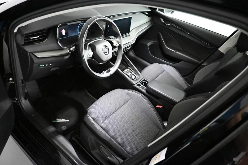 Škoda Octavia (2023) 2.0 DSG LED VIRTUAL TDI - fotka 11 z 32