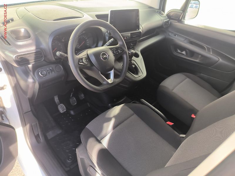 Opel Combo (2022) 1.5CDTi MAXi XL, Edition - fotka 10 z 21
