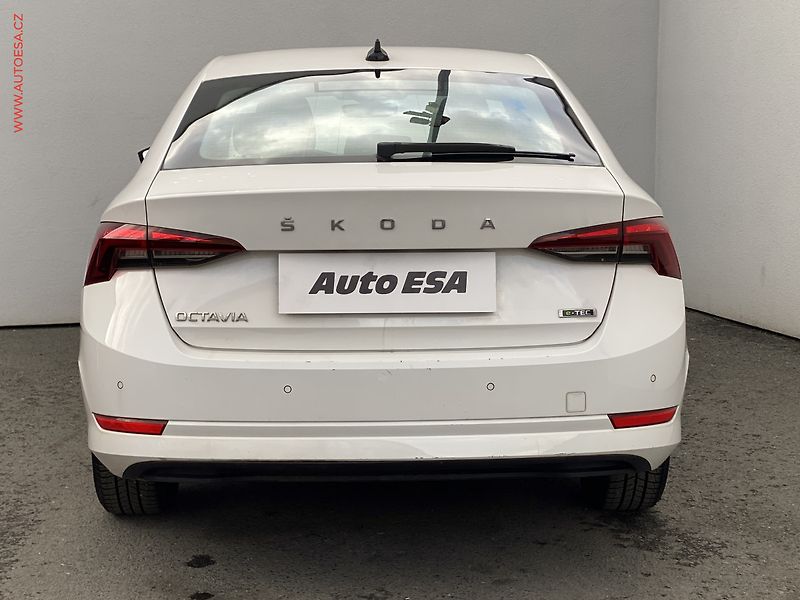 Škoda Octavia (2021) 1.5TSi e-TEC, 1.maj,ČR - fotka 5 z 17