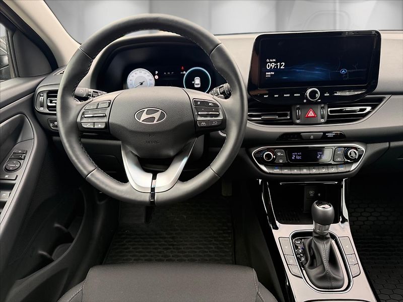 Hyundai i30 1,5 T-GDi 103 kW Style - fotka 15 z 24