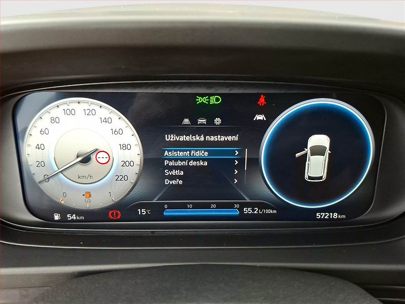 Hyundai i20 (2023) Smart 1.0 T-GDI, ČR,1.maj - fotka 11 z 15