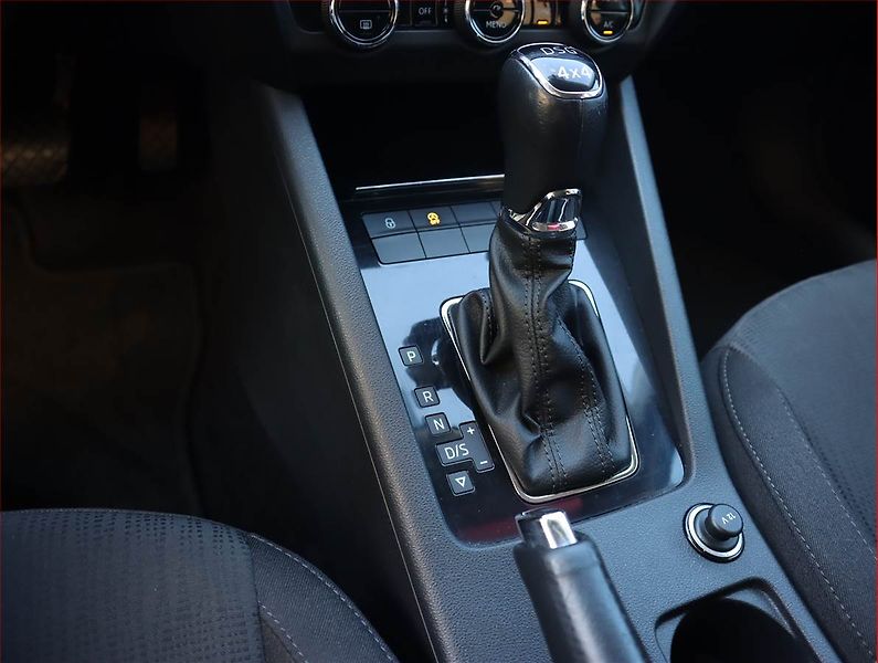 Škoda Octavia (2019) 2.0 TDI, 4X4, Automat, Navi - fotka 16 z 22