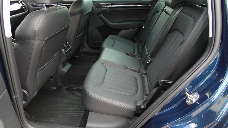 Škoda Kodiaq 2,0 TSI 140 kW L&K 4x4 DSG - fotka 20 z 26