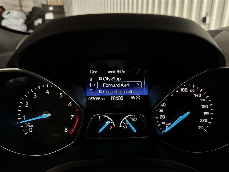 Ford Kuga 1.5EB 134kW AWD ST-LINE 57KM! - fotka 19 z 42