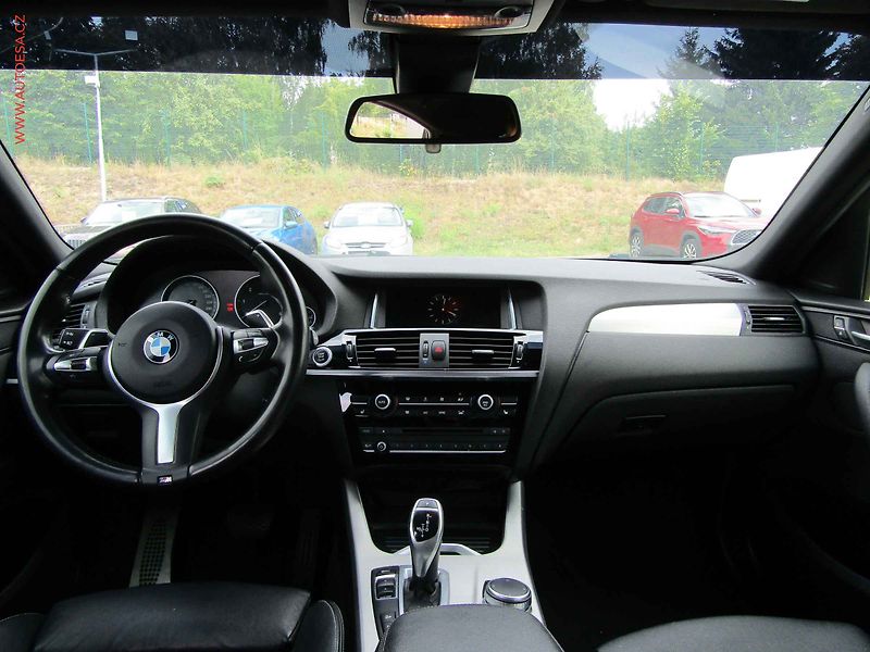 BMW X4 (2018) 3.0d xDrive35d, AT, bixen - fotka 11 z 25