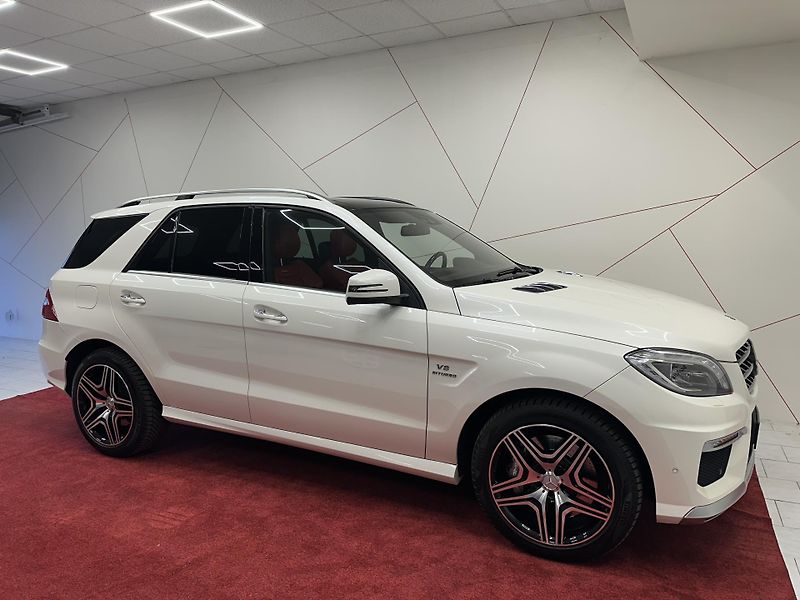 Mercedes-Benz Třídy M (2012) ML63 AMG DESIGNO*PANO*CZ*TAŽNÉ - fotka 6 z 19