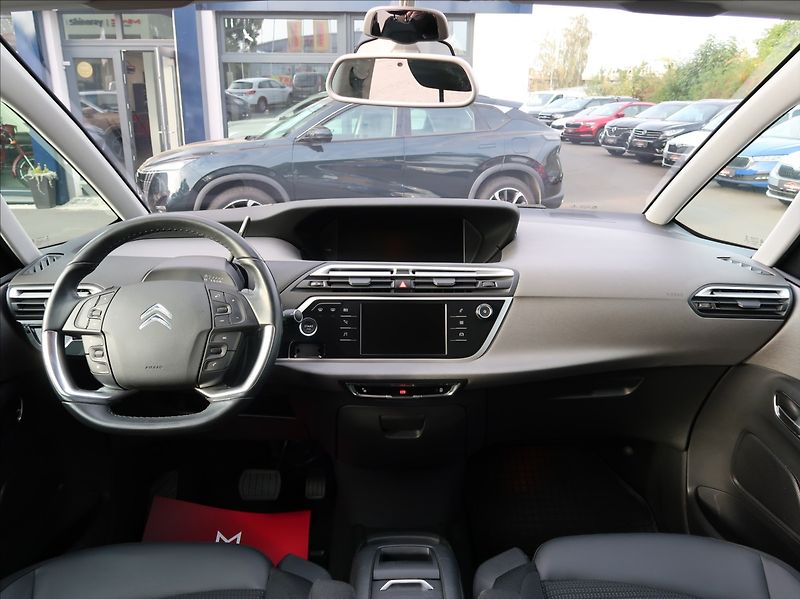 Citroën Grand C4 SpaceTourer 2,0 BHDi,120kW,1majČR,7míst - fotka 20 z 33