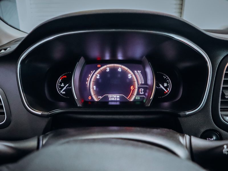 Renault Mégane 1.3Tce Limited 103kW - fotka 11 z 25
