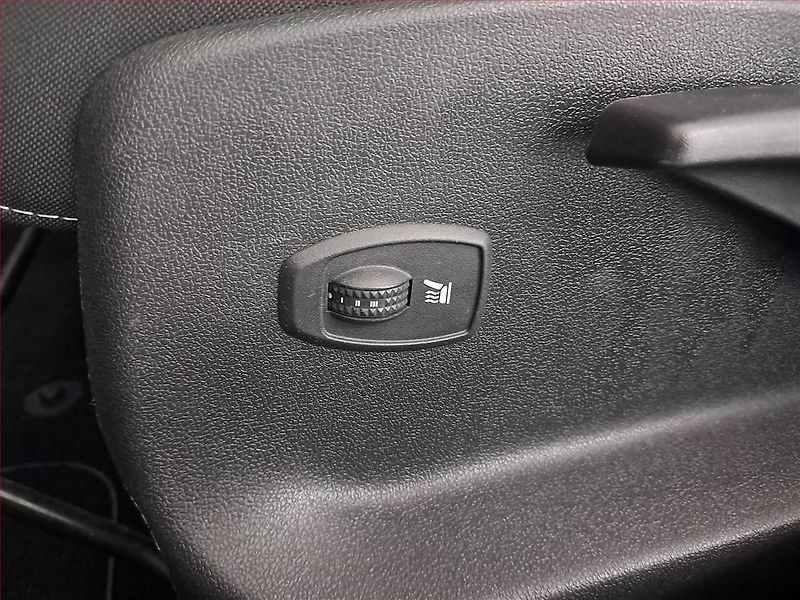 Renault Mégane (2013) 1.6 dCi, Tempomat - fotka 19 z 19