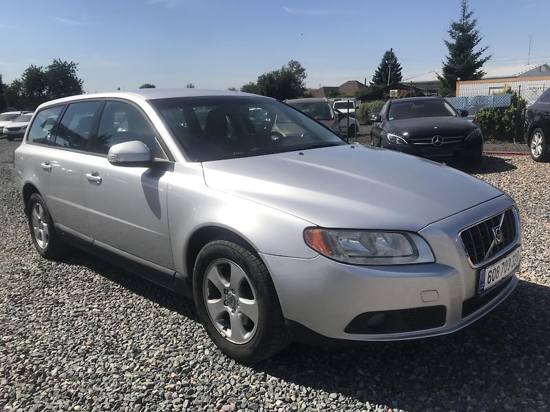 Volvo V70 2.0 D 100 KW,NAVI,STAV,CENA.. - fotka 3 z 14