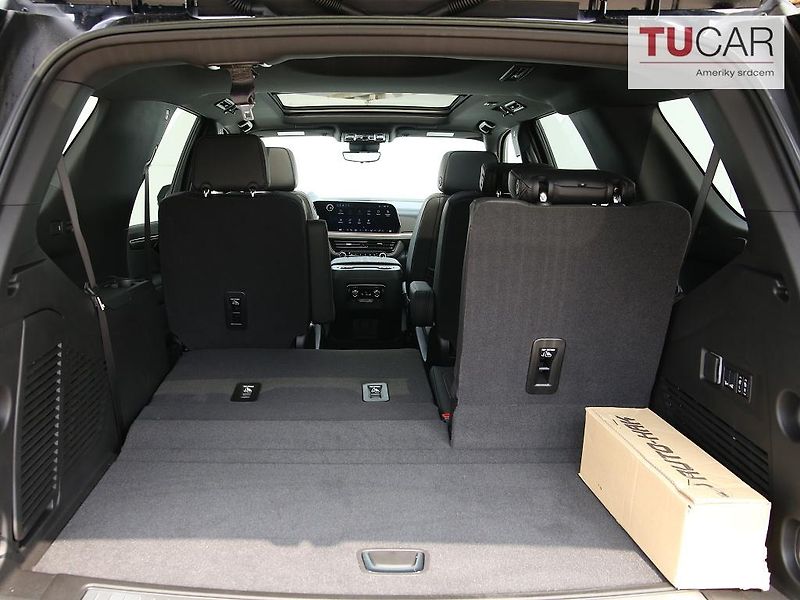 Chevrolet Tahoe (2026) High Country 6.2 V8 - fotka 36 z 45