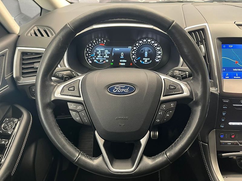 Ford S-MAX 2.0 140kW VIGNALE WEBASTO - fotka 9 z 76