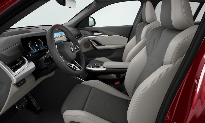 BMW X2 M35i xDrive - fotka 4 z 8