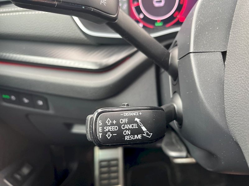 Škoda Octavia (2025) COMBI SPORTLINE 1.5 TSI 110 kW - fotka 32 z 41