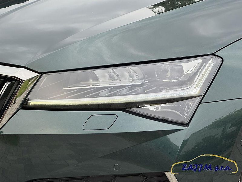 Škoda Superb L&K 2.0TSi 206kw 4x4 webasto - fotka 10 z 60