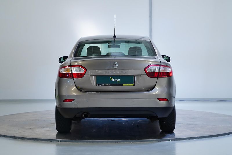 Renault Fluence - fotka 6 z 25