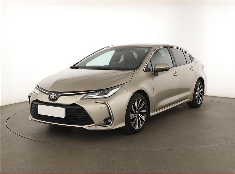 Toyota Corolla (2023) 1.5 VVT-i, ČR,1.maj, Tempomat - fotka 2 z 15