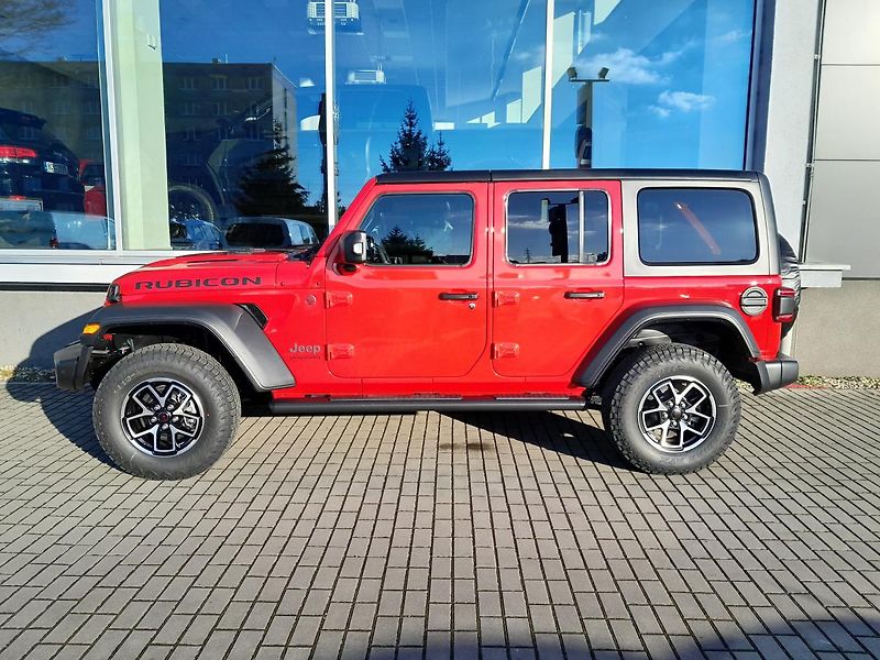 Jeep Wrangler (2024) Unlimited 2,0T  Rubicon ČR - fotka 4 z 44