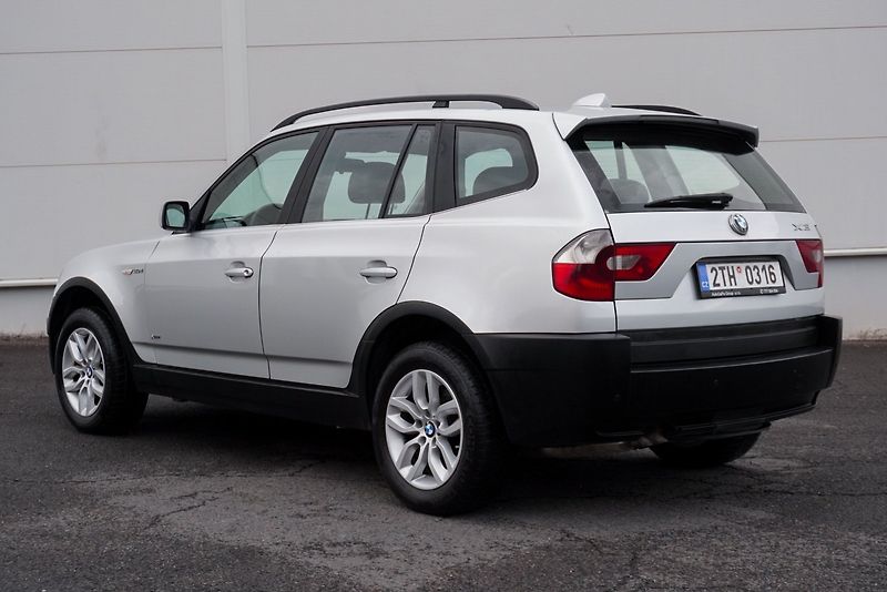 BMW X3 3.0d 150kW xDRIVE - fotka 7 z 20