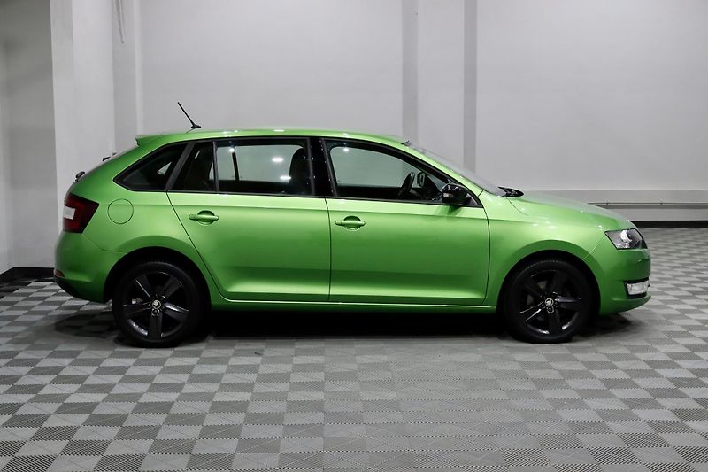 Škoda Rapid Spaceback 1.2 TSI 81 kW - fotka 4 z 26