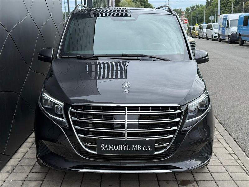 Mercedes-Benz Třídy V 2,0 300 d / Exclusive / XL / 4 - fotka 5 z 26
