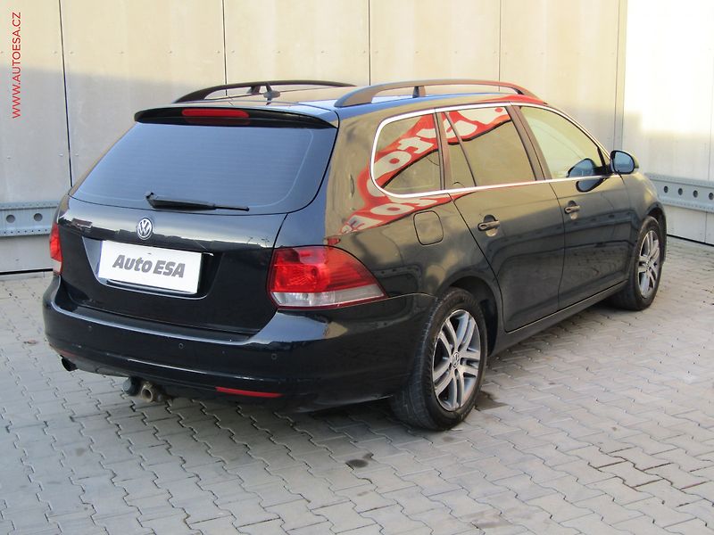 Volkswagen Golf (2013) 1.6 TDi, Highline, TZ - fotka 4 z 18