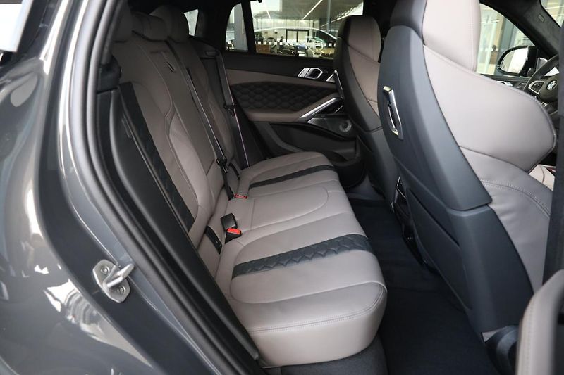 BMW X6 M Competition - fotka 6 z 19