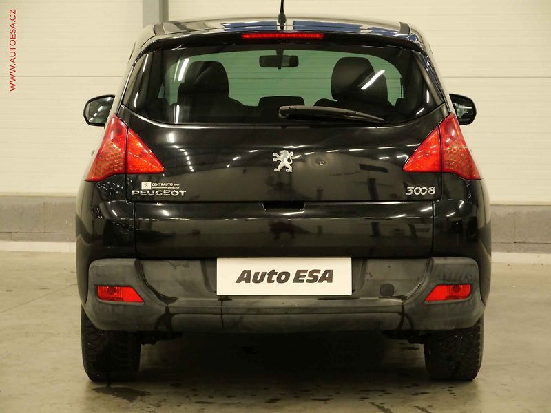 Peugeot 3008 (2010) 1.6 HDi, Klima - fotka 5 z 17