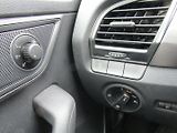 Škoda Fabia (2016) 1.2 TSI 66kW  ZIMNÍ+LETNÍ PNEU - náhled 29