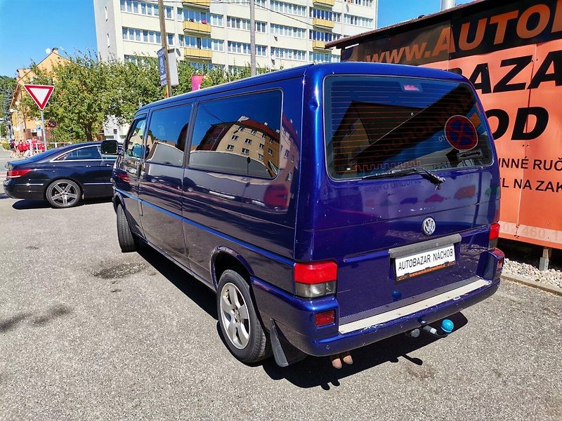 Volkswagen Caravelle (2003) 2.5TDi 75kw 8míst Long AC TZ - fotka 3 z 27